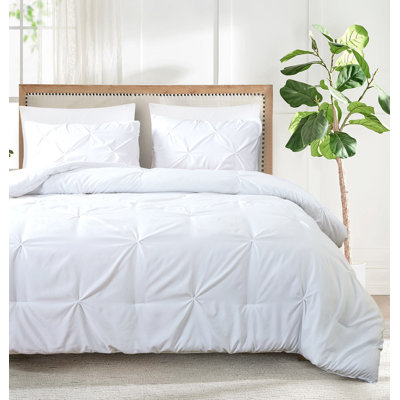 Marina Decoration Home Decor Bedding Pintuck Comforters Soft Luxury Fluffy Goose Down Alternative Solid Boho Tufted Pinch Pleated 2 Piece Comforter Set with Ruffled Sham, White Colour Twin/Single Size