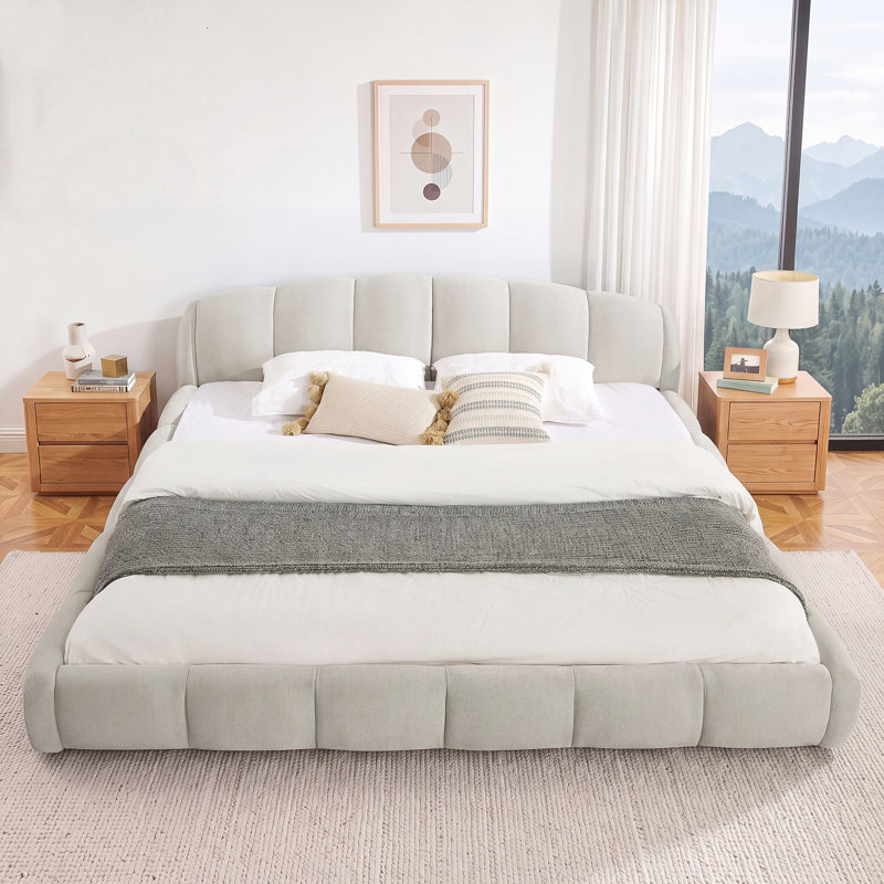 Très grande base de lit tapissier très grande taille en chenille, tête de lit épaisse incurvée et pied de lit enveloppé, lit de plancher à profil bas, aucun sommier requis, assemblage facile, beige (83,86 po x 92,7 po x 26,8 po)