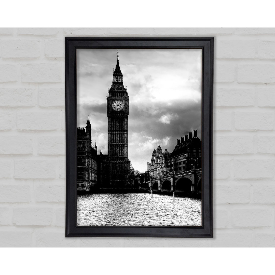 London Big Ben B N W