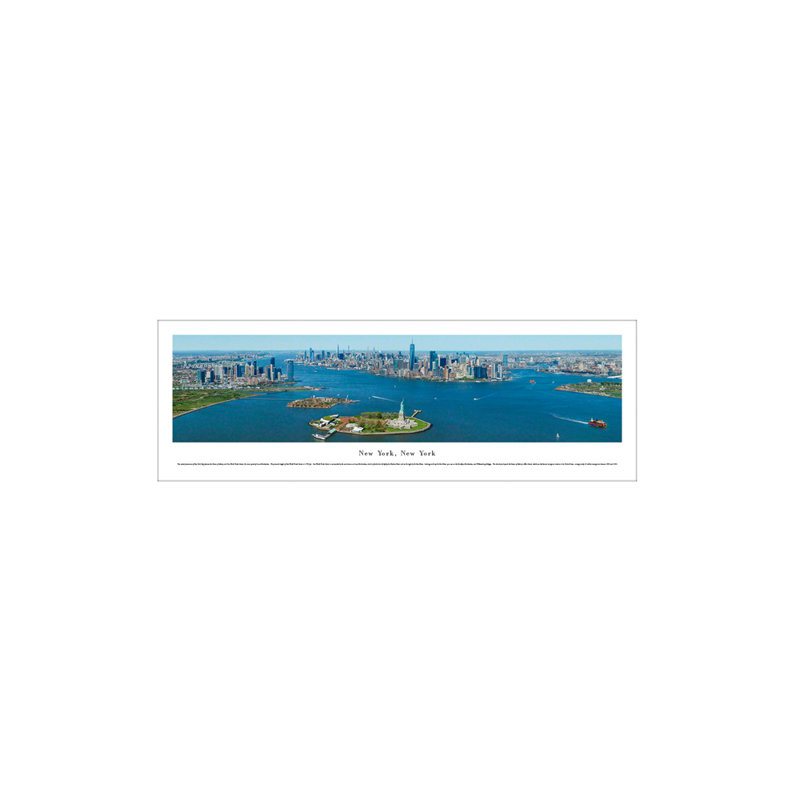 Impression panoramique de New York - Lower Manhattan, Liberty et îles Ellis, H 13,75 po x l 40,25 po, Cadre standard noir