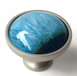 1.5" Diameter Mushroom Knob, Satin Nickel/Blue