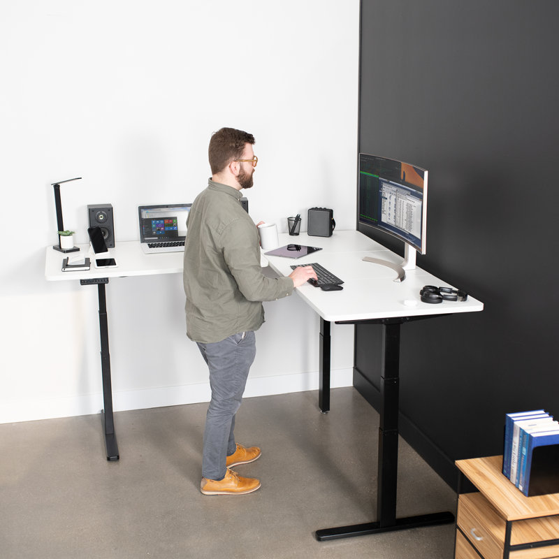 Bureau électrique en L 67 po x 60 po, série 3E6B, Blanc / noir