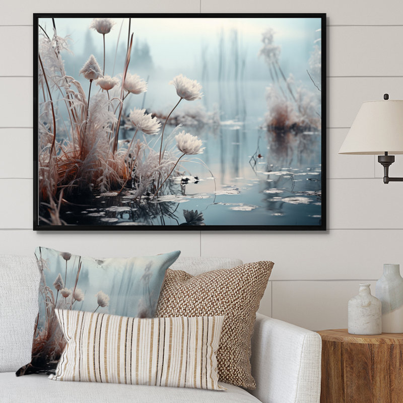 «Winter Reverie at the Lake I», reproduction sur toile, H 24 po x l 32 po x P 1 po, Cadre flottant noir