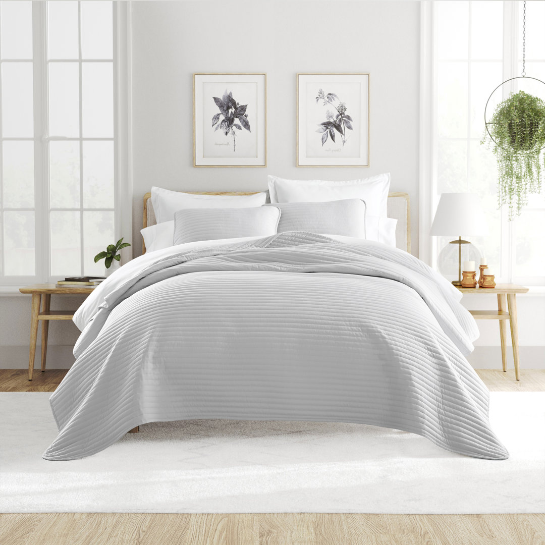 Becky Cameron Lightweight All Season Stripe Stitch Quilt Set with Shams Becky Cameron 