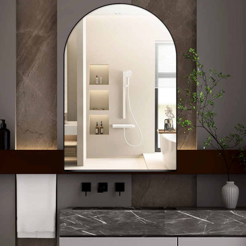 Armoire de salle de bain 24 po x 36 po en métal noir mat, encastrée avec miroir et tablettes réglables, armoire de rangement avec miroir Space Design, encastrée arquée, cadre, efficacité des tablettes