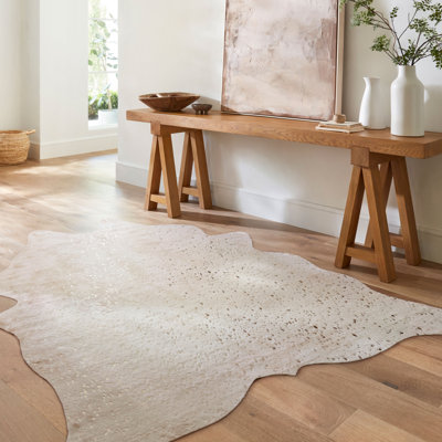 Performance Cowhide Animal Print Indoor Rug
