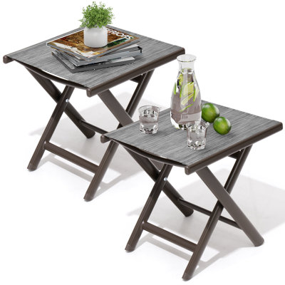 Table d'extérieur 17,1 L x 14,8 l