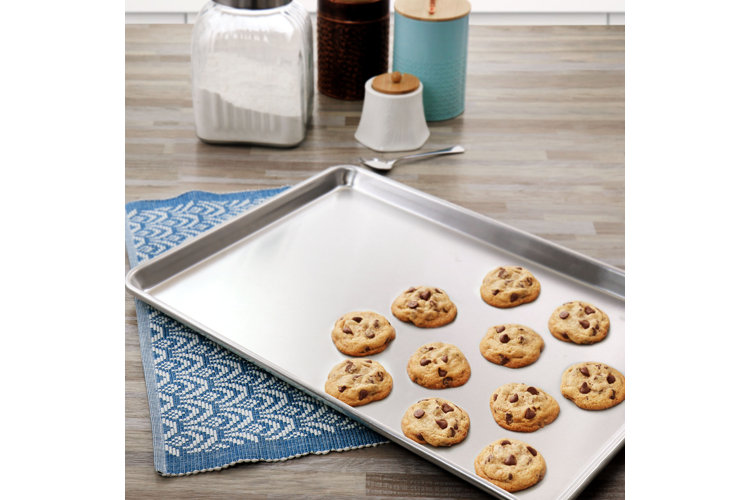 Your Guide to Cookie Sheet Sizes