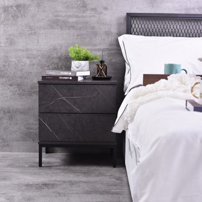 Blunt 50 cm W Bedside Table