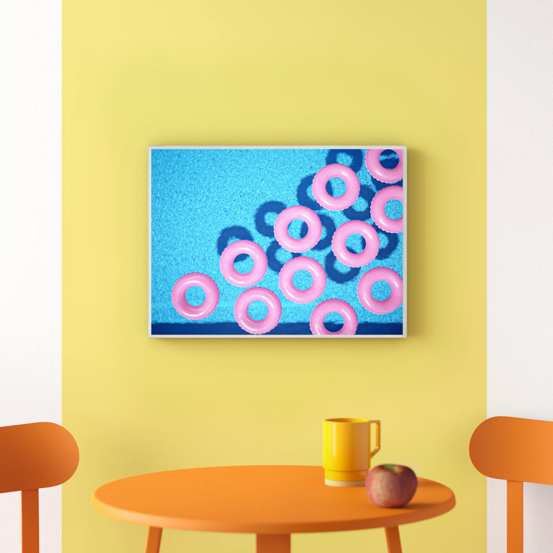 « satellite view rose pool floatings »-impression sur toile tendue, H 16 po x l 20 po, Toile tendue