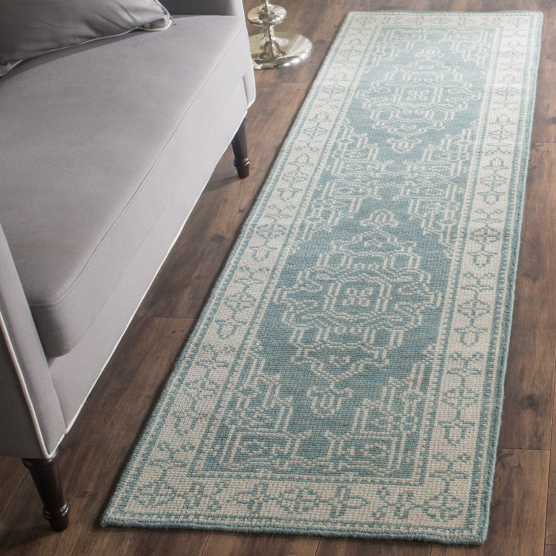 Amariona Hand Knotted Wool/Cotton Oriental Rug in Ivory/Blue, Rectangle 4' x 6'