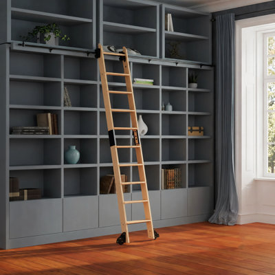 Escabeau en bois 10 pi Daiva