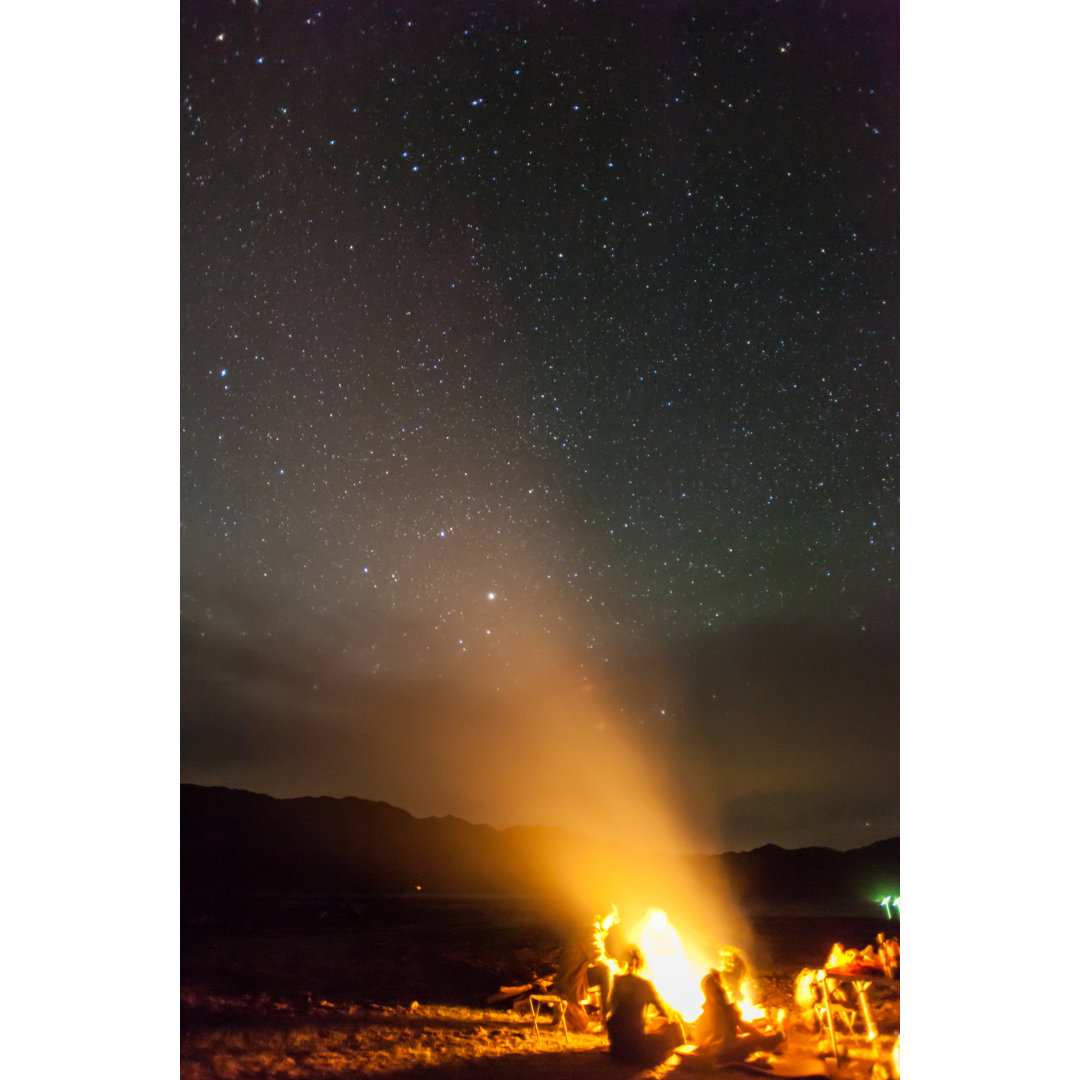 Leinwandbild Nacht Camping unter den Sternen Bergen