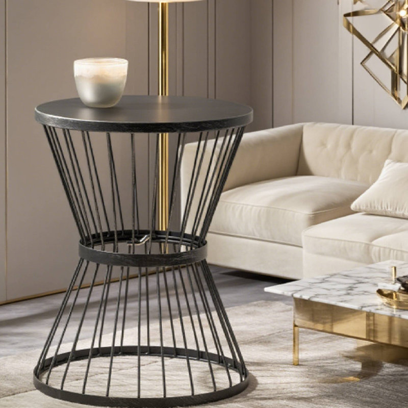 Table d'appoint en métal 16 po