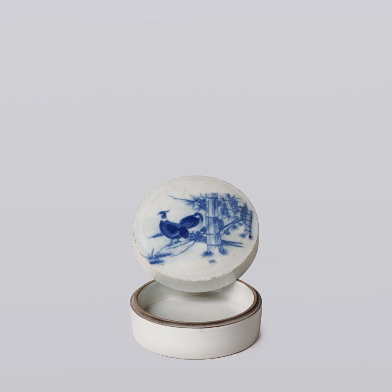 Boîte d'encre bleue et blanche en porcelaine avec faisans