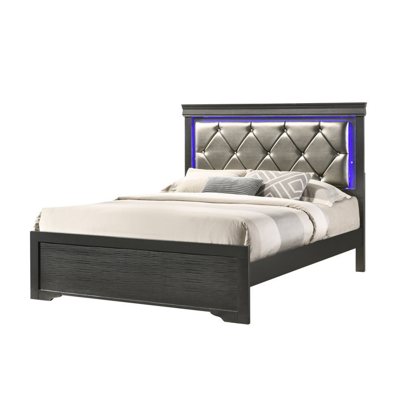 Lit gris moderne au design épuré et cadre de tête de lit confortable et luxueux