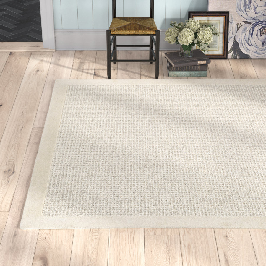 Viveiros Hand-Tufted Wool Area Rug