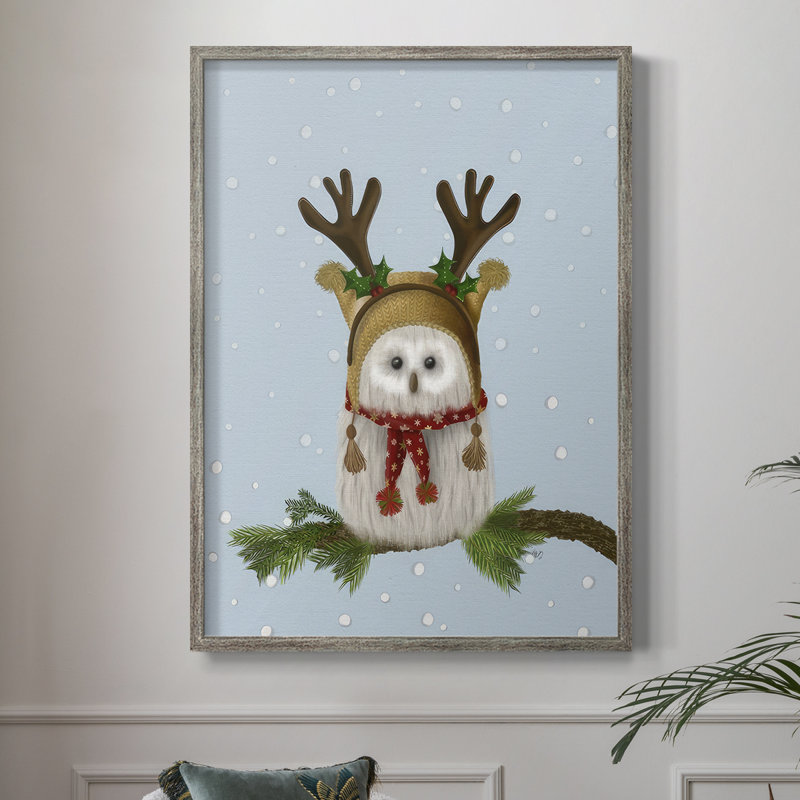 «Christmas Fluffy Owl and Antler», reproduction encadrée - bois massif, H 30 po x l 24 po