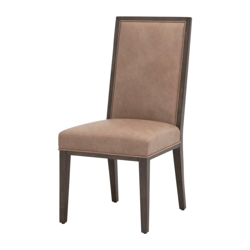 Chaise Yailine Martin