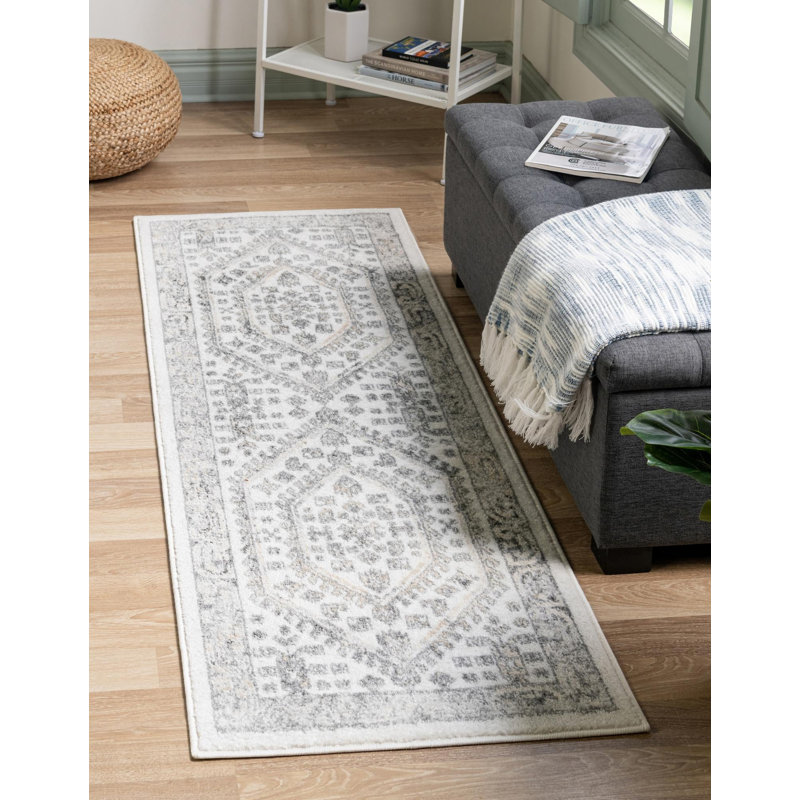 Edson Oriental Indoor Rug, Runner 2' x 6'