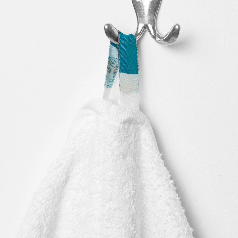 Lightweight Fingertip Towel, White