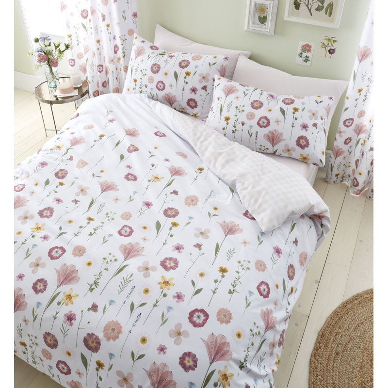 Wild Flowers Duvet Cover Set, 220 x 230cm Duvet Cover + 2 Standard Pillowcases