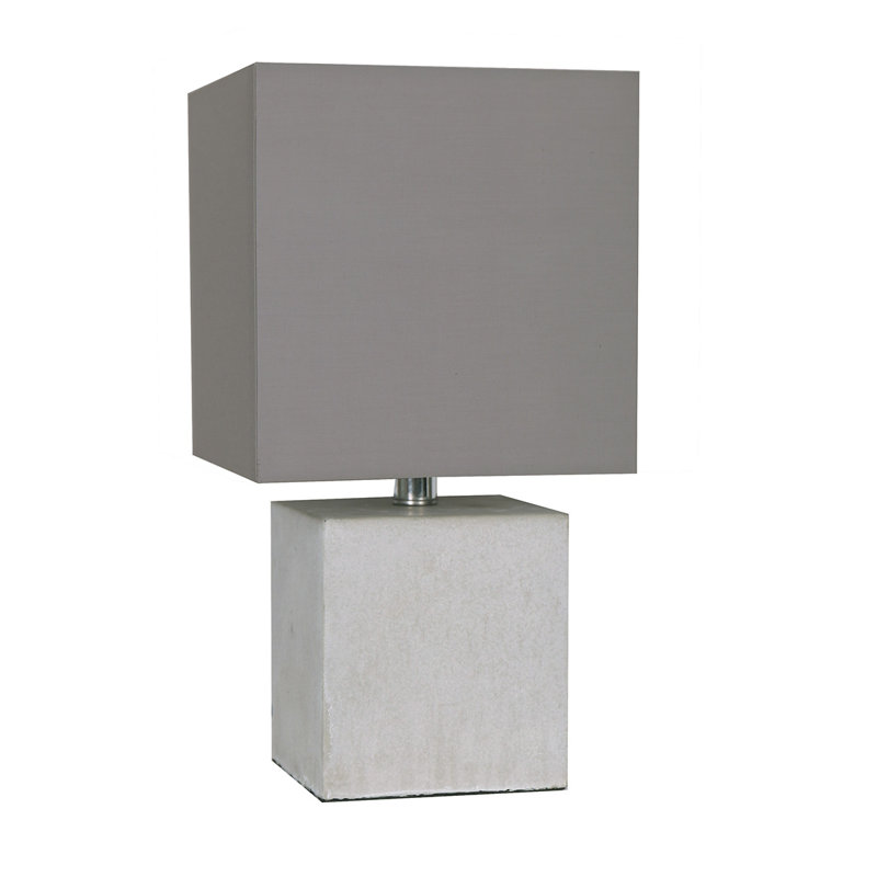 Lampe de table en béton Cezarina
