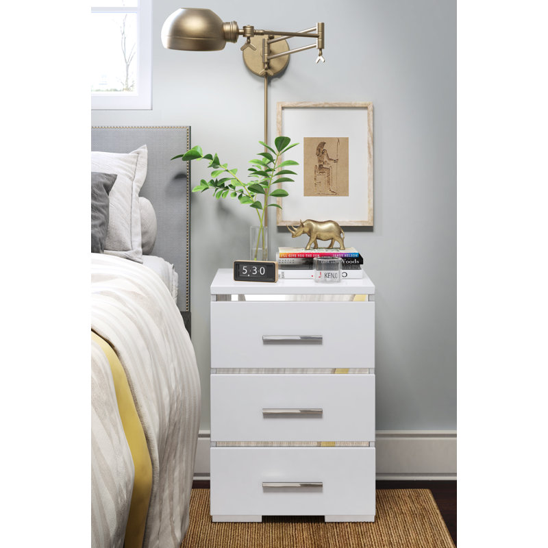 Table de chevet 3 tiroirs Sloan Belmont, Blanc