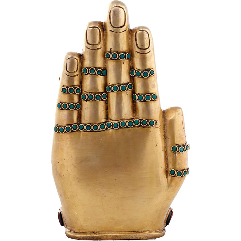 Bouddha assis sur fond de bénédiction