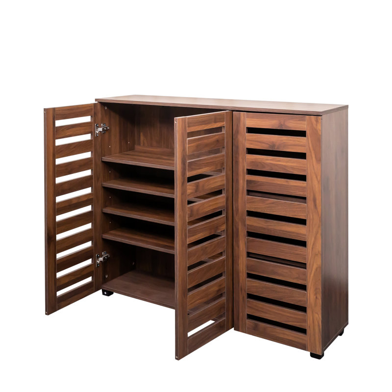 Range-chaussures avec amplement de rangement et d'intimité pour le vestibule moderne