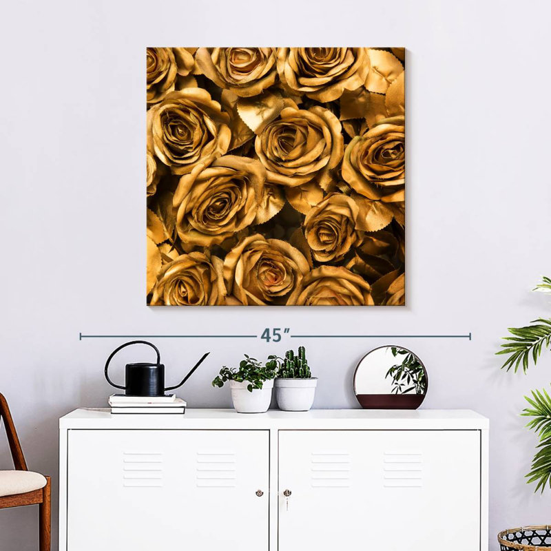 Harnek Golden Roses, 30" H x 30" W