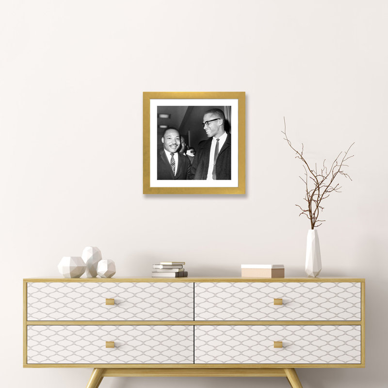 «King and Malcolm X 1960» - reproduction de photo, H 24 po x l 24 po x p 1 po, Papier doré