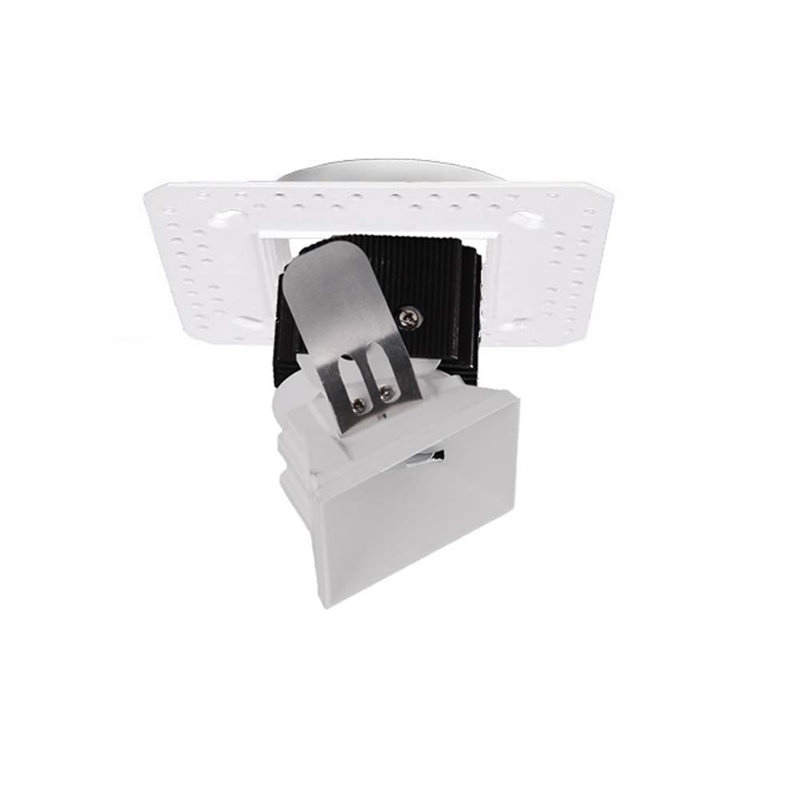 Garniture encastrée carrée ajustable 2,85 po Aether Invisible, Brume, 3000K / 85, Étroit