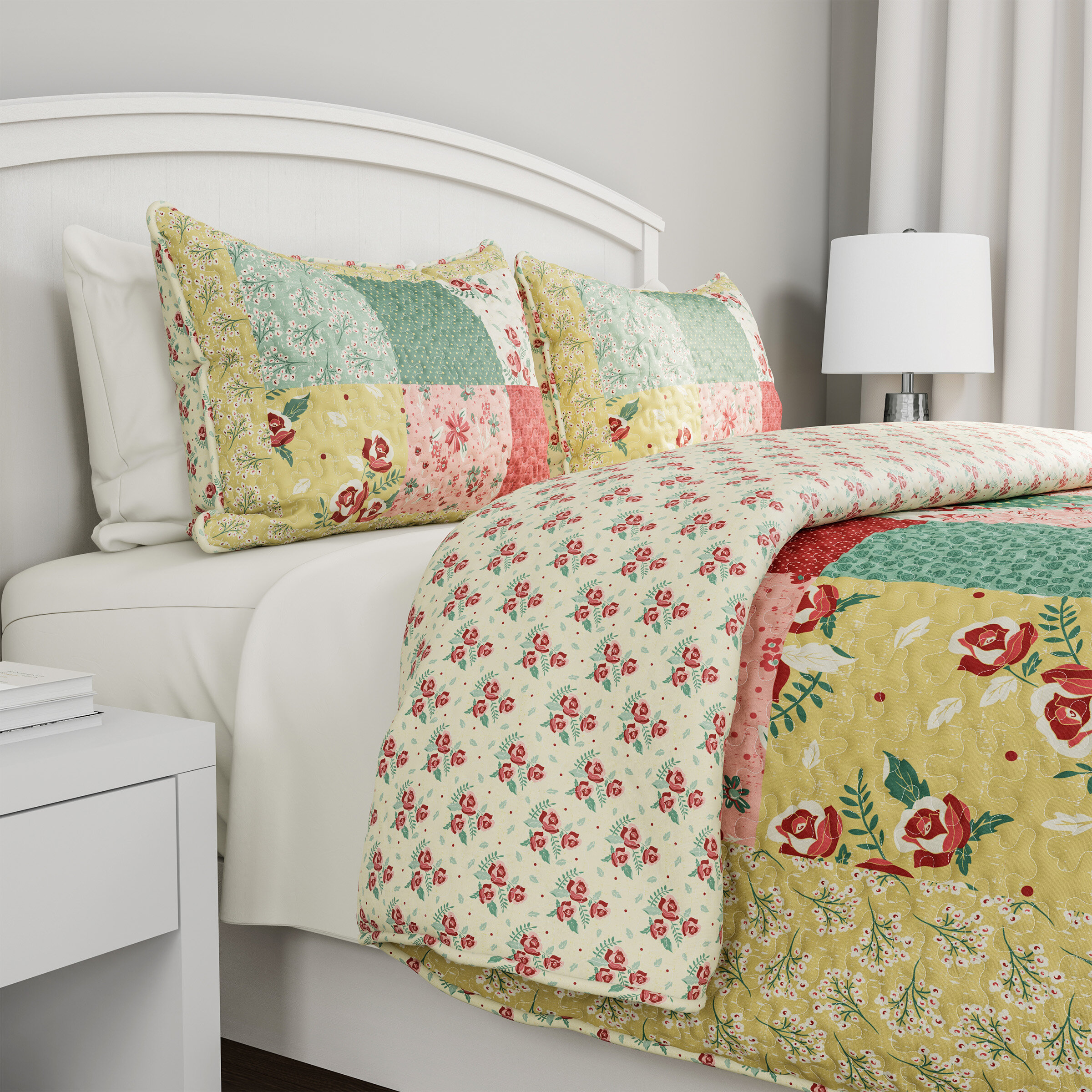 Pylle Hill Floral Cotton 3-Piece Reversible Quilt Bedding Set
