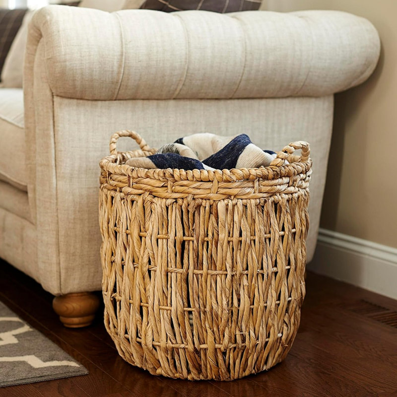 Panier de rangement rond brun en osier