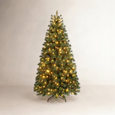 7.5' Pre-Lit Pine Christmas Tree