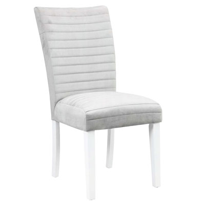 Chaises grises et blanches 2 - rembourrage en mousse pour la salle à manger
