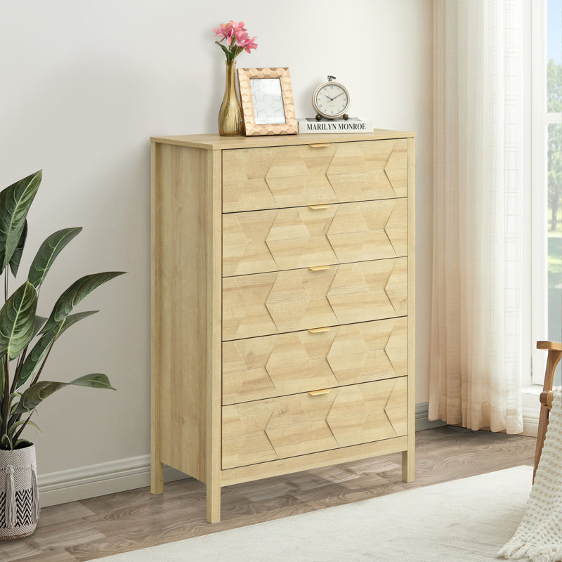 Commode à 5 tiroirs Nordic avec fonction de verrouillage pour la chambre à coucher, commode moderne de l 31,5 pi, organisateur de tiroir en bois pour les vêtements, le vestibule, le couloir, la chambre de bébé ou le salon