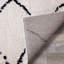 Tapis d'intérieur doux ivoire / noir à motif géométrique Lydon-127253099