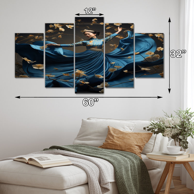 Traditional Entertainment Wall Decor on Metal