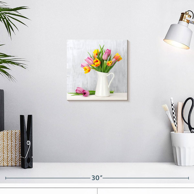 Bouquet de tulipes Harnek, H 10 po x l 10 po
