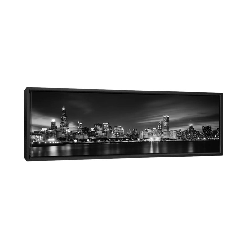 «Downtown Skyline At Night in B&W», Chicago, Cook County, Illinois par - Reproduction de photo panoramique sur toile