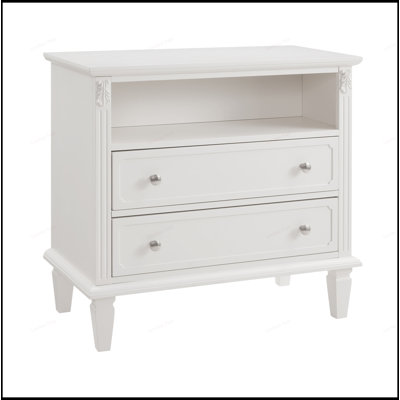 Table de chevet rétro de style campagnard avec station de charge et beaucoup de rangement, parfaite pour les chambres à coucher modernes.