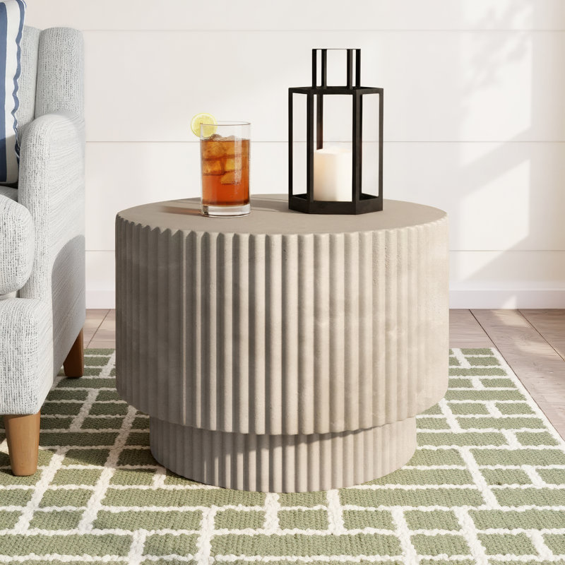 Stanbridge Modern Concrete End Table, Gray