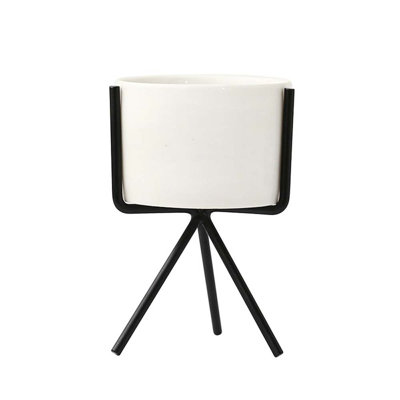 Adrius Pot Planter