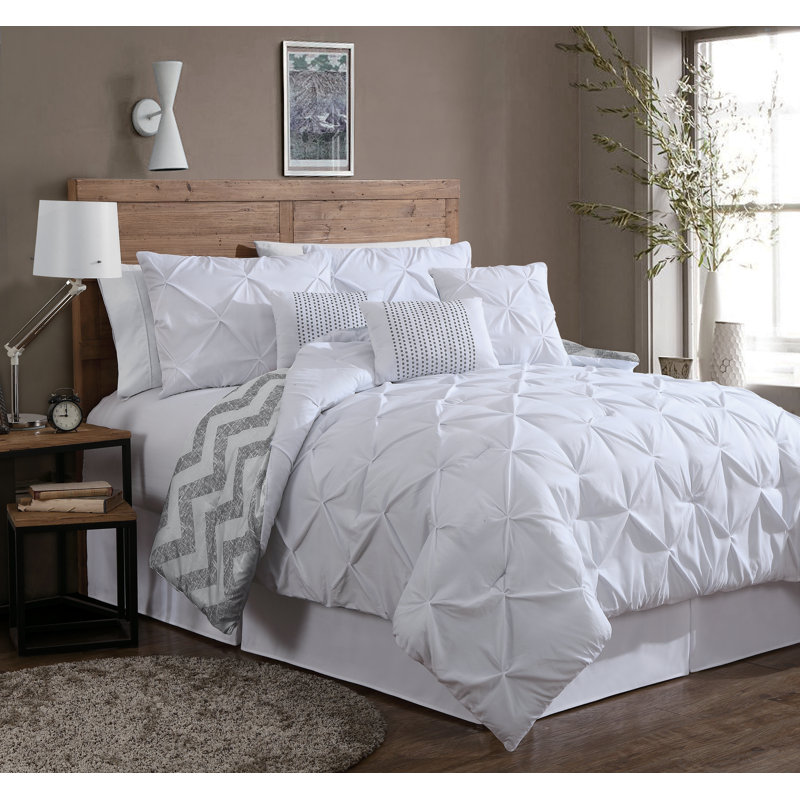 Polyester Comforter, Queen Comforter + 6 Additional Pieces, White