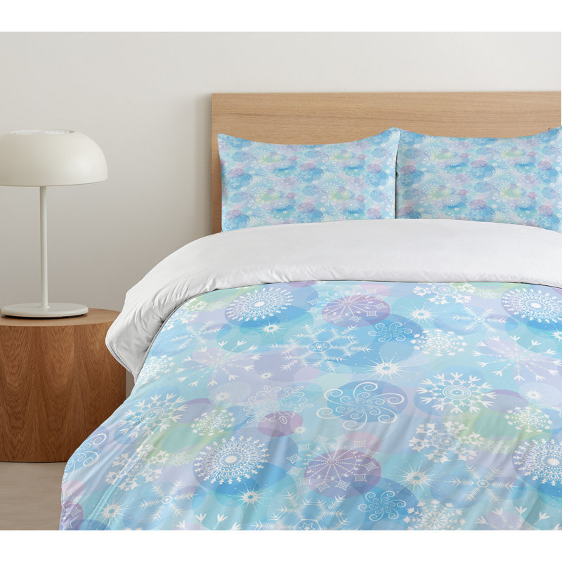 Snowflake Pattern Blue and White Queen Duvet Cover Set