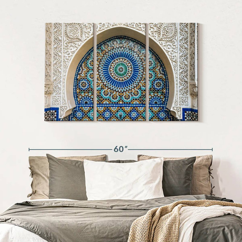 Ensemble de 3 carreaux marocains sur toile, H 50 po x l 32 po x P 1,25 po