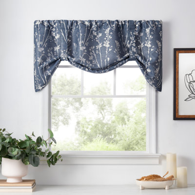 Mahtomedi Floral Tie-Up 50'' Window Valance