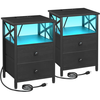 Ensemble de 2 tables de chevet noires avec station de charge